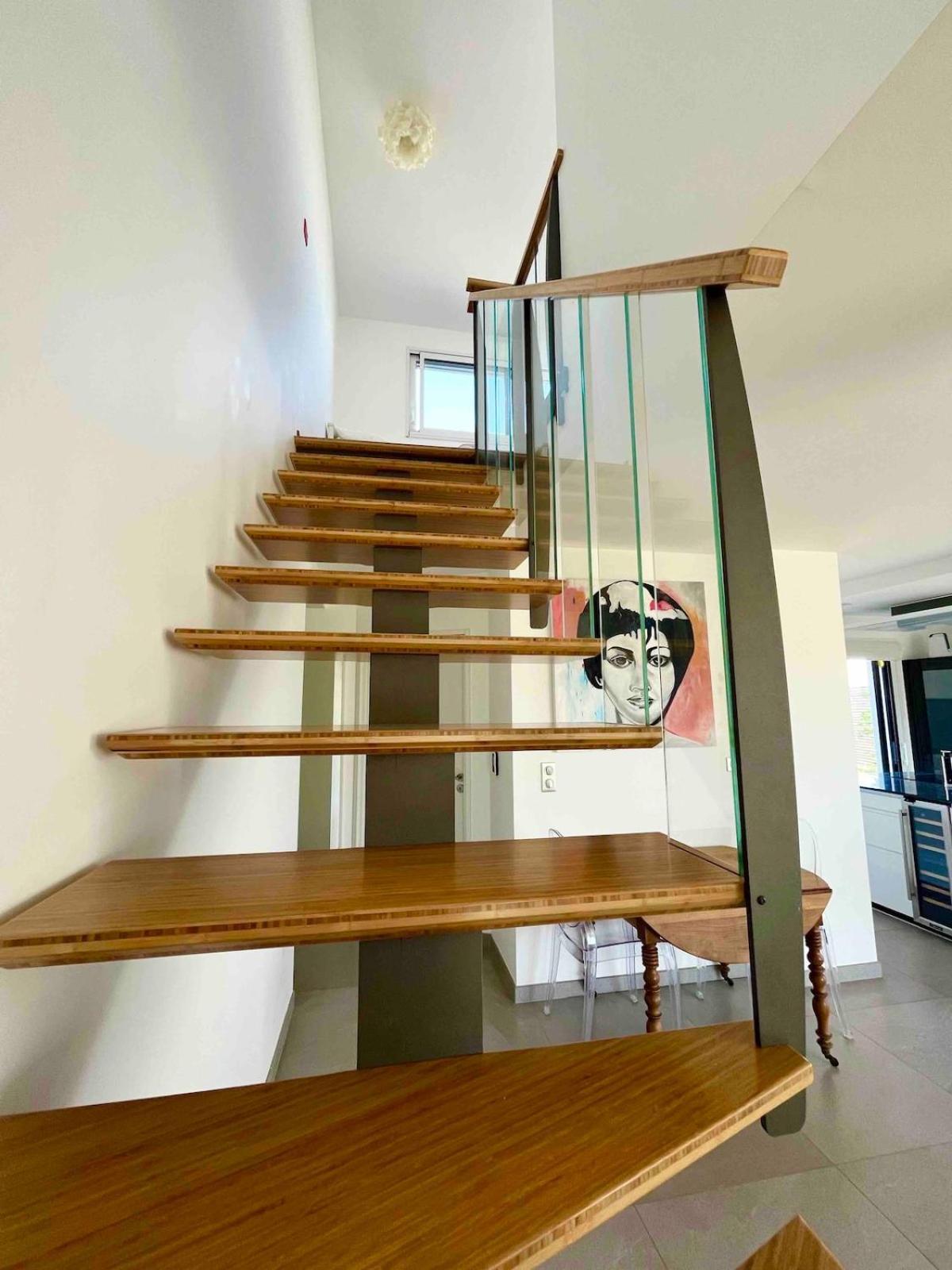Hébergement de vacances Beautiful New House Near And Train Station *