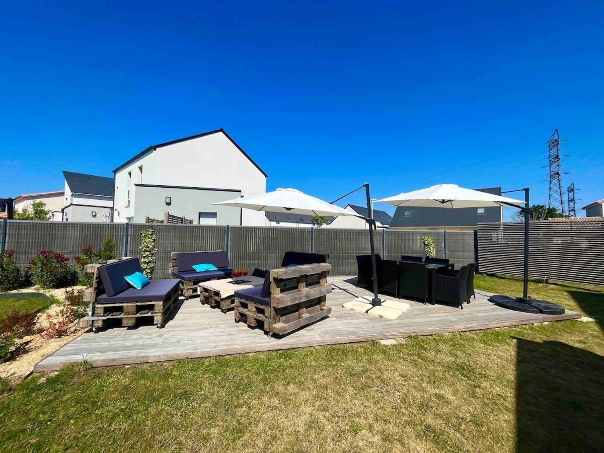 Beautiful New House Near And Train Station *